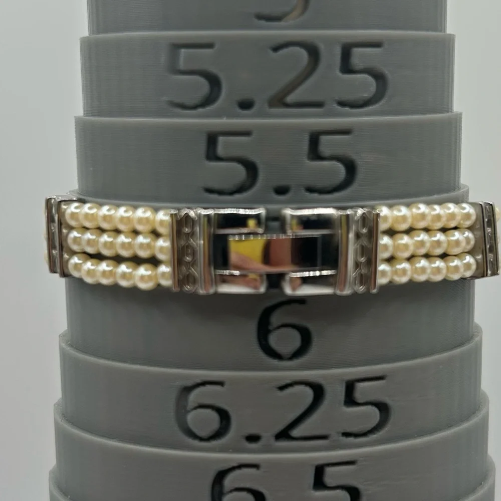 Avon VTG Faux Pearl Band Women's Silver Tone Oval Watch - With New Battery
